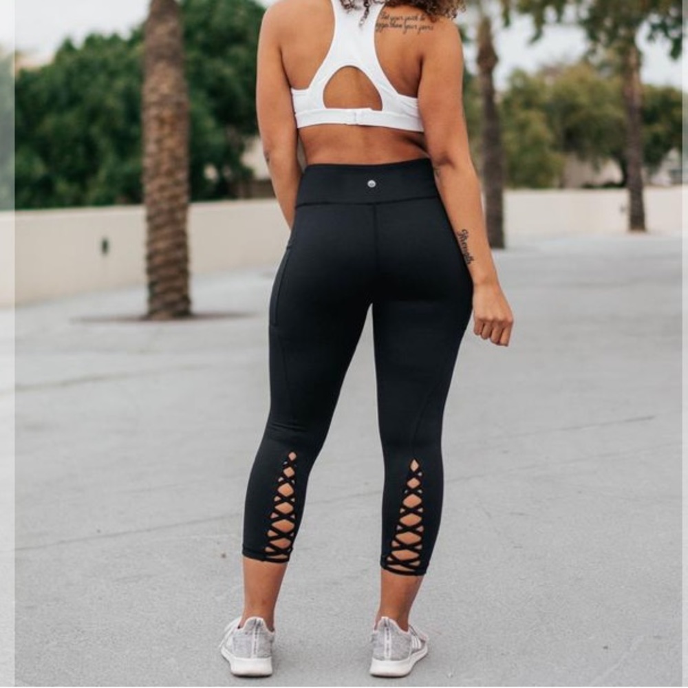 Senita Criss Cross Tights